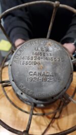 1920s Adlake Kero 4½ Railroad Lantern with Ribbed Embury Red Globe - Image 3